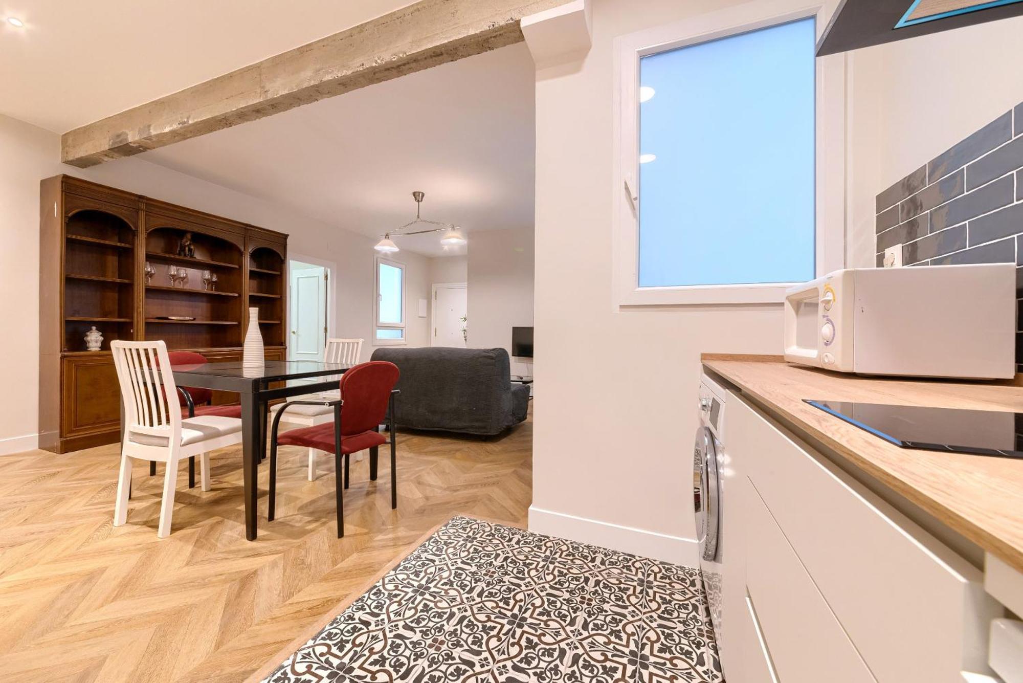 Euskalduna, Vivienda Turistica Moderna Y Renovado بلباو المظهر الخارجي الصورة